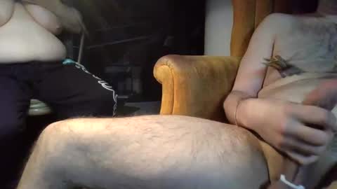 Snapshot of pspee313 chatting on May 15, 2026, 5:47 am pspee313 online show from May 15, 2026, 5:47 am