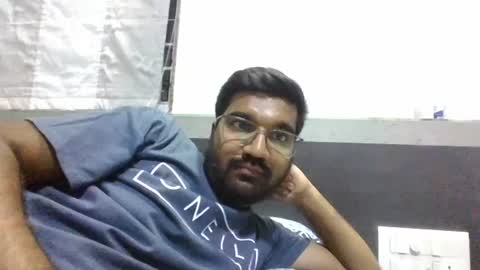 Snapshot of ptl1711 chatting on December 25, 2024, 1:30 pm ptl1711 online show from December 25, 2024, 1:30 pm