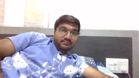 Snapshot of ptl1711 chatting on January 19, 2025, 9:11 am ptl1711 online show from January 19, 2025, 9:11 am