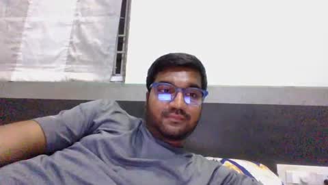 Snapshot of ptl1711 chatting on September 29, 2025, 5:51 pm ptl1711 online show from September 29, 2025, 5:51 pm