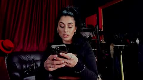 MissPuffyLove online show from February 1, 2025, 7:13 pm