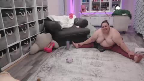 Puggie -  online show from February 15, 2025, 4:23 pm