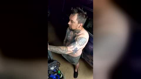 punkrock87denvo online show from June 21, 2026, 1:46 pm