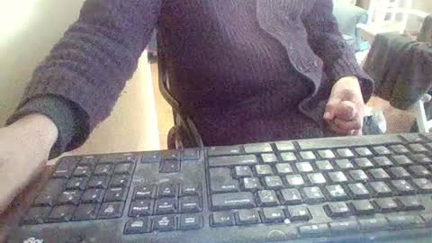 pup_y online show from February 4, 2026, 10:43 am