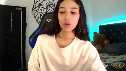 Cris online show from November 6, 2025, 5:25 pm