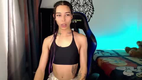 Cris online show from November 14, 2025, 3:11 pm