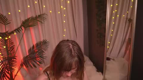 constant schedule Wednesday  Friday  Saturday  Sunday  The Rosemarie online show from November 16, 2025, 6:13 pm