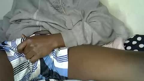 Pureblack  online show from October 11, 2025, 7:34 pm