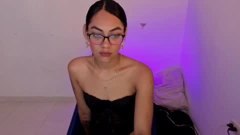 purepleasure25 online show from February 18, 2026, 9:00 pm