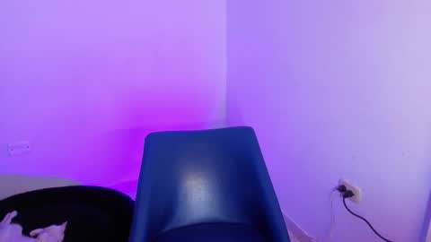 purepleasure25 online show from March 26, 2026, 12:06 am