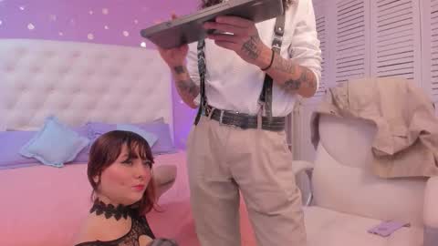 Snapshot of puretemptation_ chatting on February 7, 2026, 9:18 pm Experienced guys online show from February 7, 2026, 9:18 pm