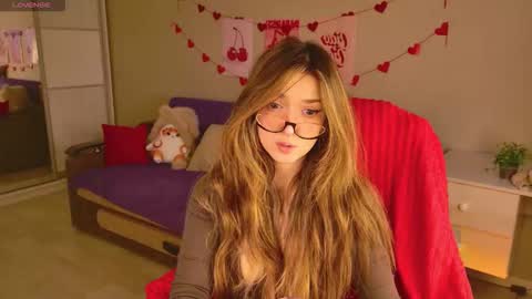 Snapshot of purple_averge chatting on February 3, 2026, 6:22 am Bella online show from February 3, 2026, 6:22 am