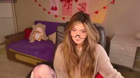 Snapshot of purple_averge chatting on February 11, 2026, 5:34 am Bella online show from February 11, 2026, 5:34 am