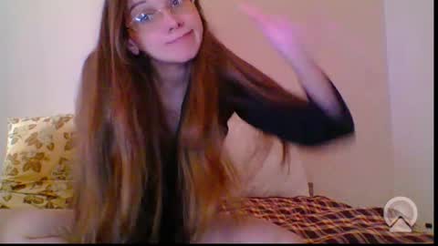 Snapshot of purretta chatting on February 10, 2026, 12:20 pm Mishel online show from February 10, 2026, 12:20 pm