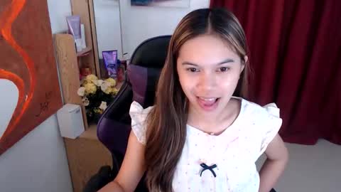 Snapshot of pussiswet_xx chatting on June 8, 2026, 12:49 pm jessy online show from June 8, 2026, 12:49 pm