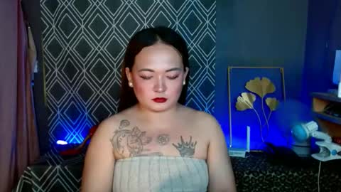 pussy_and_cock_lover online show from April 14, 2026, 11:44 pm