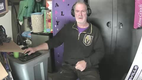 Mark online show from December 20, 2024, 4:14 pm