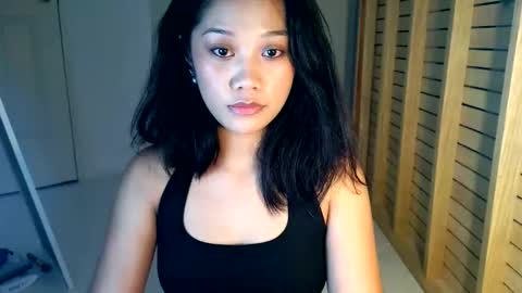 Marj33 online show from November 18, 2025, 10:20 am