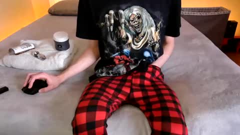 pussylover2182 online show from December 27, 2024, 7:51 am