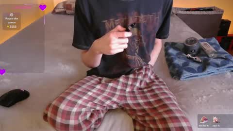 pussylover2182 online show from December 30, 2024, 7:26 am