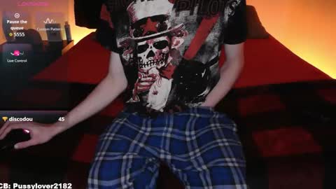 pussylover2182 online show from November 29, 2025, 4:37 am