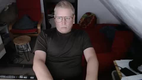 Snapshot of pussylovercb chatting on September 11, 2025, 8:25 am pussylovercb online show from September 11, 2025, 8:25 am