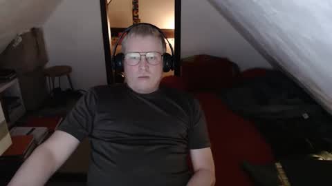 pussylovercb online show from March 22, 2026, 9:40 pm