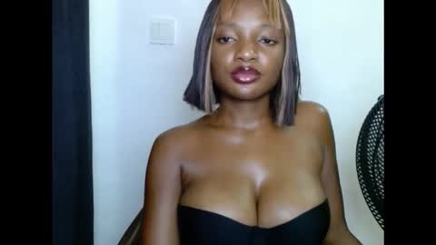 pussyxwetx online show from November 21, 2025, 9:13 pm