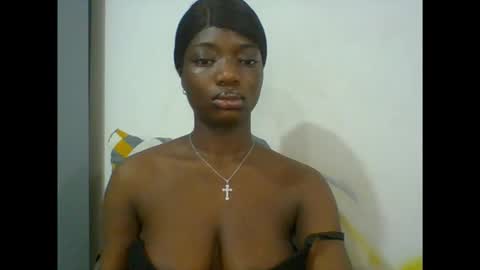 ora online show from September 19, 2025, 7:36 pm