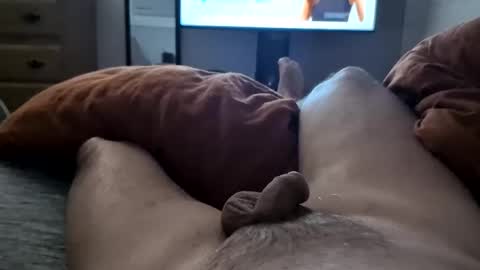 Snapshot of pwest91 chatting on October 31, 2025, 3:18 am pwest91 online show from October 31, 2025, 3:18 am