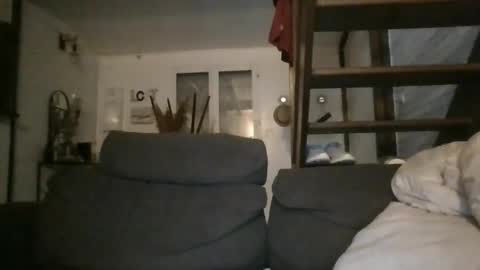 Python online show from April 12, 2026, 12:48 am