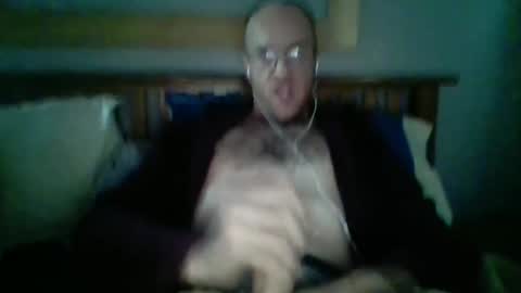 q2phq2ph online show from September 12, 2025, 7:58 pm