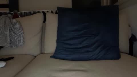 Quentin online show from April 24, 2026, 10:23 pm