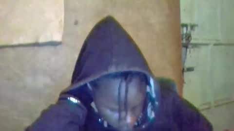 queen014 online show from November 11, 2025, 2:44 am