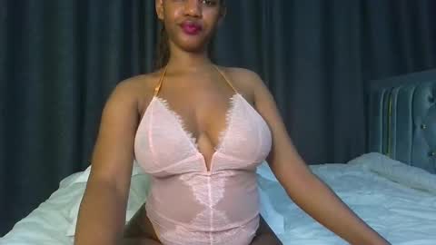 Snapshot of queen321850 chatting on April 8, 2026, 3:23 pm queen321850 online show from April 8, 2026, 3:23 pm