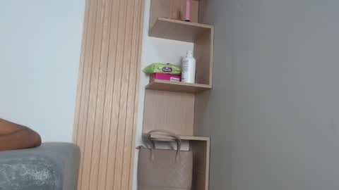 ANTONELLA online show from April 11, 2026, 11:58 am