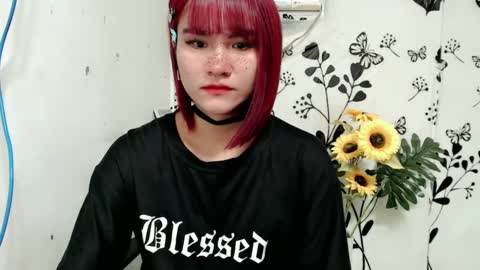 Snapshot of queen_elicktra chatting on January 2, 2025, 8:35 pm JOY online show from January 2, 2025, 8:35 pm