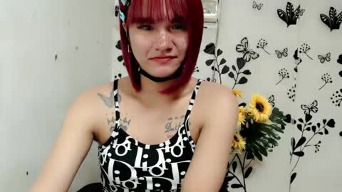Snapshot of queen_elicktra chatting on February 1, 2025, 10:23 pm JOY online show from February 1, 2025, 10:23 pm
