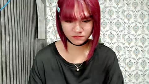 Snapshot of queen_elicktra chatting on October 18, 2025, 9:43 am JOY online show from October 18, 2025, 9:43 am