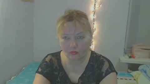queen_jane8 online show from December 23, 2024, 7:30 pm
