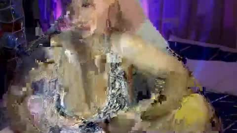 QueenHennessy online show from April 3, 2026, 2:37 pm