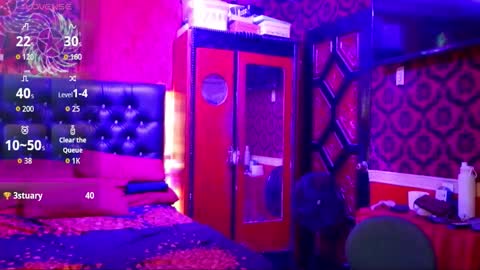 Lily online show from November 1, 2025, 12:23 am