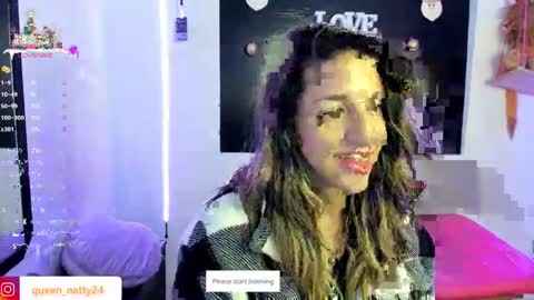 Snapshot of queen_natttyy chatting on December 14, 2024, 2:34 am queen_natttyy online show from December 14, 2024, 2:34 am