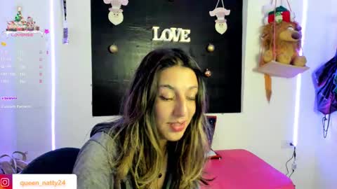 Snapshot of queen_natttyy chatting on December 19, 2024, 7:07 am queen_natttyy online show from December 19, 2024, 7:07 am