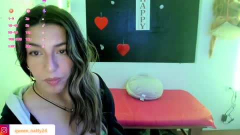Snapshot of queen_natttyy chatting on January 17, 2025, 7:51 am queen_natttyy online show from January 17, 2025, 7:51 am