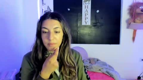 Snapshot of queen_natttyy chatting on February 4, 2025, 4:05 am queen_natttyy online show from February 4, 2025, 4:05 am
