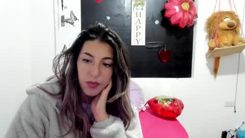 Snapshot of queen_natttyy chatting on March 1, 2025, 3:43 am queen_natttyy online show from March 1, 2025, 3:43 am