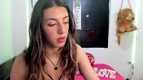 Snapshot of queen_natttyy chatting on March 7, 2025, 2:23 pm queen_natttyy online show from March 7, 2025, 2:23 pm