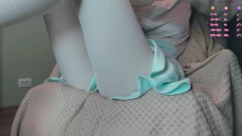 Snapshot of queen_nylon chatting on February 5, 2026, 6:34 pm Carly online show from February 5, 2026, 6:34 pm