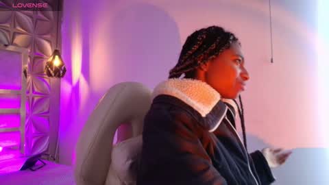   online show from February 5, 2026, 11:26 am